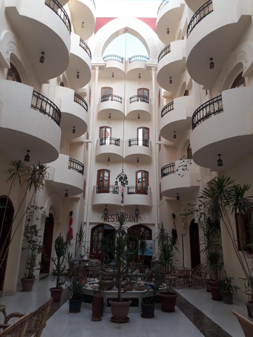 Al Hambra Hotel Luxor Exterior foto